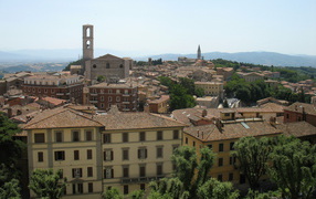 Городские постройки в Перудже, Италия