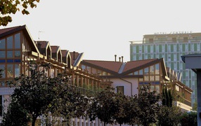 Городские здания на курорте Абано Терме, Италия