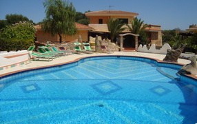 Вилла на курорте Коста Смеральда, Италия