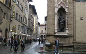 Прогулка по улицам во Флоренции, Италия