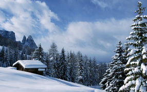 Зимний отдых на горнолыжном курорте Валь Гардена, Италия