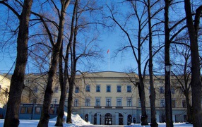 Фасад королевского дворца в Осло
