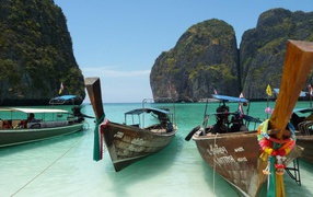 Background boats Bay in Phuket