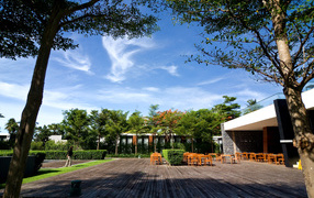 Отель на побережье на курорте Ча Ам, Таиланд