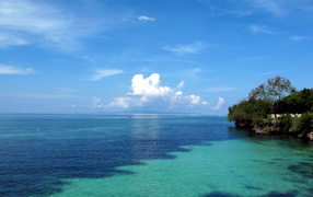 View of the sea in the resort island of Koh Larn, Thailand