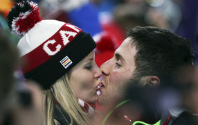 Обладатель золотой медали в фристайле Александр Билодо из Канады