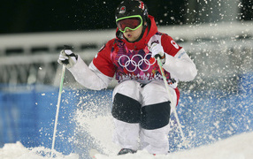 Александр Билодо из Канады золотая медаль на олимпиаде в Сочи 2014 года