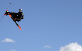 Обладатель бронзовой медали американский фристайлист Николас Геппер на олимпиаде в Сочи