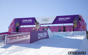 Обладательница золотой медали американская сноубордистка Джейми Андерсон на олимпиаде в Сочи 2014 год