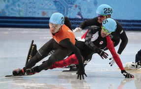 Американский шорт-трекист Джон Чельски обладатель серебряной медали