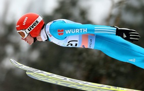 Андреас Веллингер немецкий прыгун с трамплина обладатель золотой медали