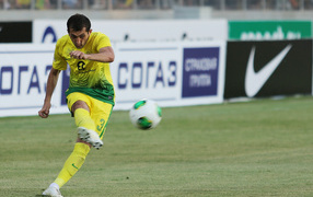 Али Гаджибеков защитник Анжи