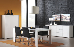 Черная стена в столовой