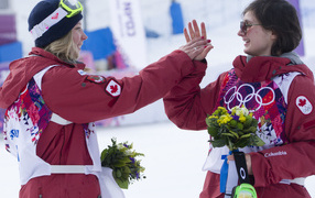 Обладательница бронзовой медали Ким Ламарре в дисциплине фристайл на олимпиаде в Сочи