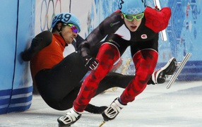 Обладатель бронзовой медали в дисциплине шорт-трек Чарли Корнайер из Канады