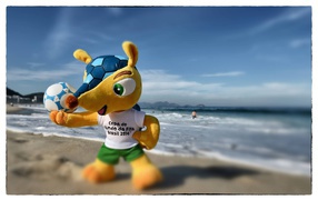 Открытка с талисманом Чемпионата Мира по футболу в Бразилии 2014