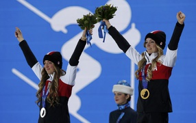 Хлоя Дюфур-Лапуант канадская фристайлистка серебряная медаль в Сочи 2014 год