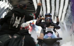 Кёртис Томасевич американский бобслеист