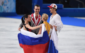 Федор Климов и Ксения Столбова российские фигуристы золотая и серебряная медаль на олимпиаде в Сочи 2014 года