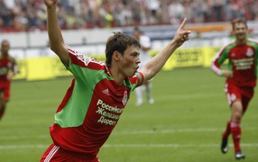 Бывший игрок Локомотива Динияр Билялетдинов