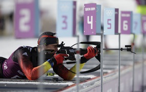 Немецкий биатлонист Арнд Пайффер на олимпиаде в Сочи