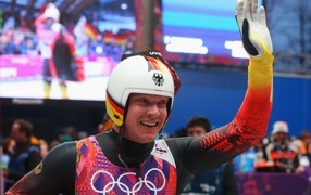 Немецкий саночник Феликс Лох обладатель золотых медалей