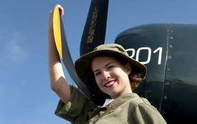 Girl about aircraft