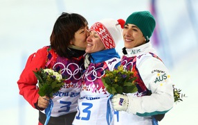 Обладательница золотой медали  белорусская фристайлистка Алла Цупер на олимпиаде в Сочи