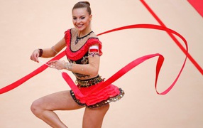 Гимнастка с лентой