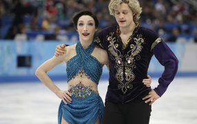 Обладатели золотой и серебряной медали в фигурном катании Чарли Уайт и Мэрил Дэвис на олимпиаде в Сочи