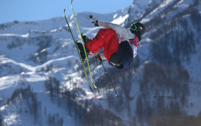 Джосс Кристенсен  из США золотая медаль в Сочи 2014 год