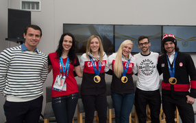 Кейли Хамфрис канадская бобслеистка золотая медаль на олимпиаде в Сочи 2014