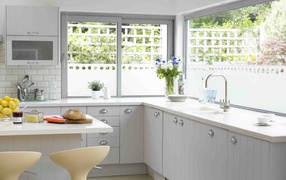 Кухня в загородном доме