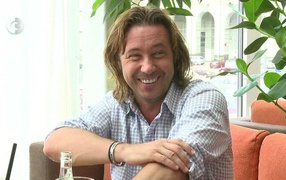 Легендарный футболист Александр Мостовой