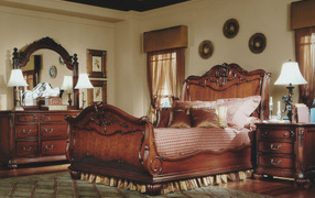 Роскошная кровать в спальне