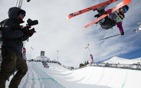 Мэдди Боумэн американская фристайлистка обладательница золотой медали