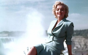 Marilyn Monroe in a blue suit