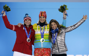 Николь Хосп австрийская лыжница обладательница серебряной и бронзовой медали