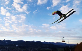 Нориаки Касаи японский прыгун с трамплина