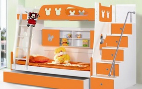 Оранжевая кровать в детской комнате