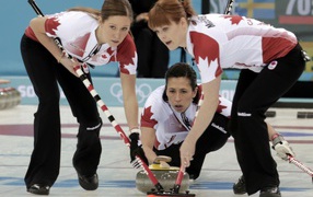 Обладательницы золотой медали в керлинге канадская женская сборная в Сочи