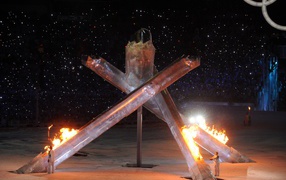 Игры с огнем на открытии Олимпиады в Сочи