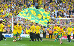 Популярный Футбольный клуб Норвич