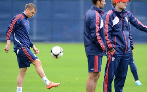 Игрок сборной России Марат Измайлов