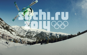 Обладательница серебряной медали в дисциплине фристайл Мари Мартинод на олимпиаде в Сочи