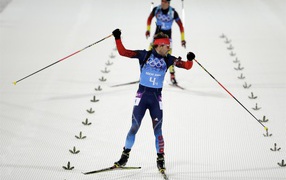 Симон Шемпп немецкий биатлонист обладатель серебряной медали