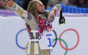 Джейми Андерсон сноубордистка из США обладательница золотой медали