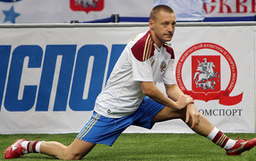 Андрей Тихонов тренер Спартака на разминке