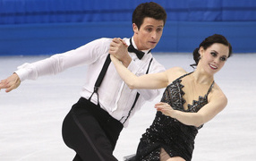 Тесса Вирчу и Скотт Мойр из Канады на олимпиаде в Сочи 2014 год