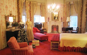 Спальня в стиле 19 века